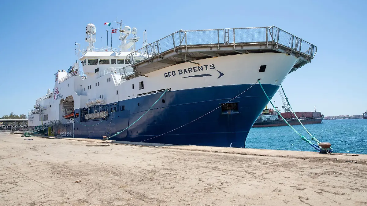 Geo Barents embarcación de rescate de migrantes
