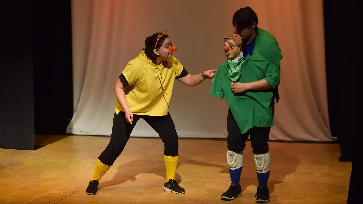 Obra de Teatro Rapsimodo