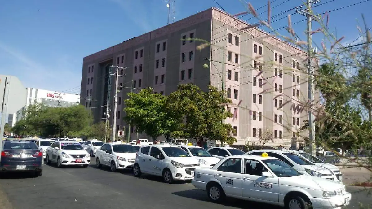 Bloqueo taxistas