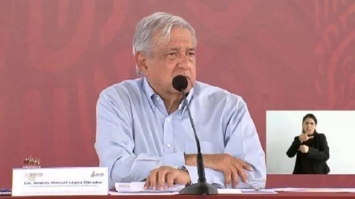 AMLO con presidentes de la sierra