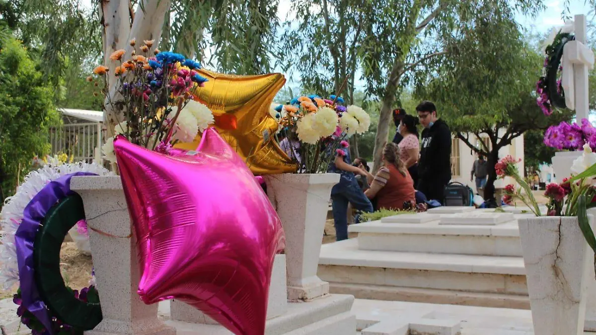 Día de muertos panteón Yáñez (15)