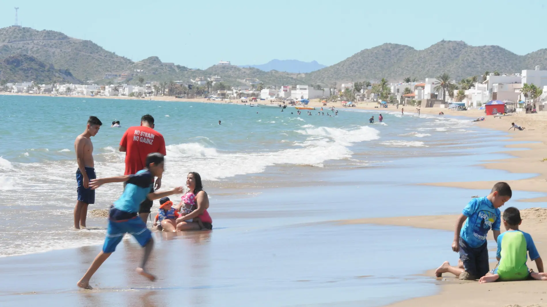 Playa Bahía de Kino