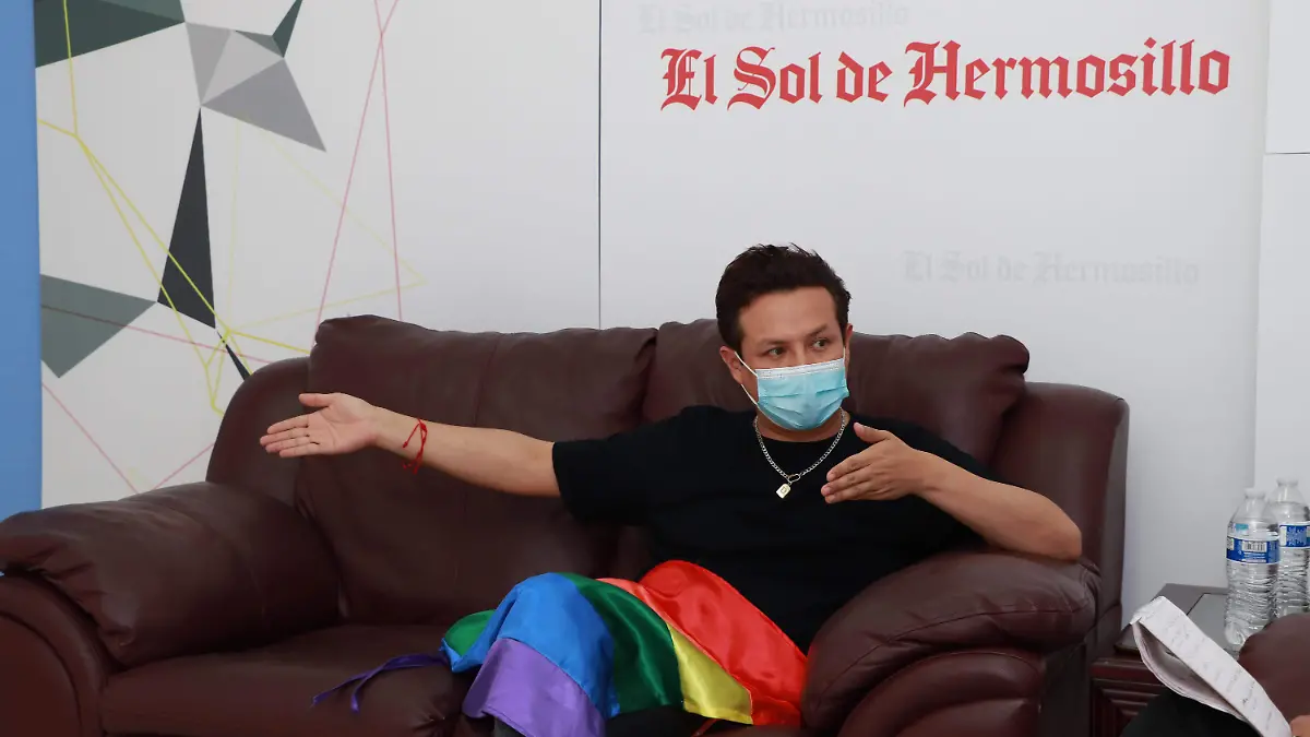 Visible-Sonora-daniel-del-sol-lgbt-bandera 3