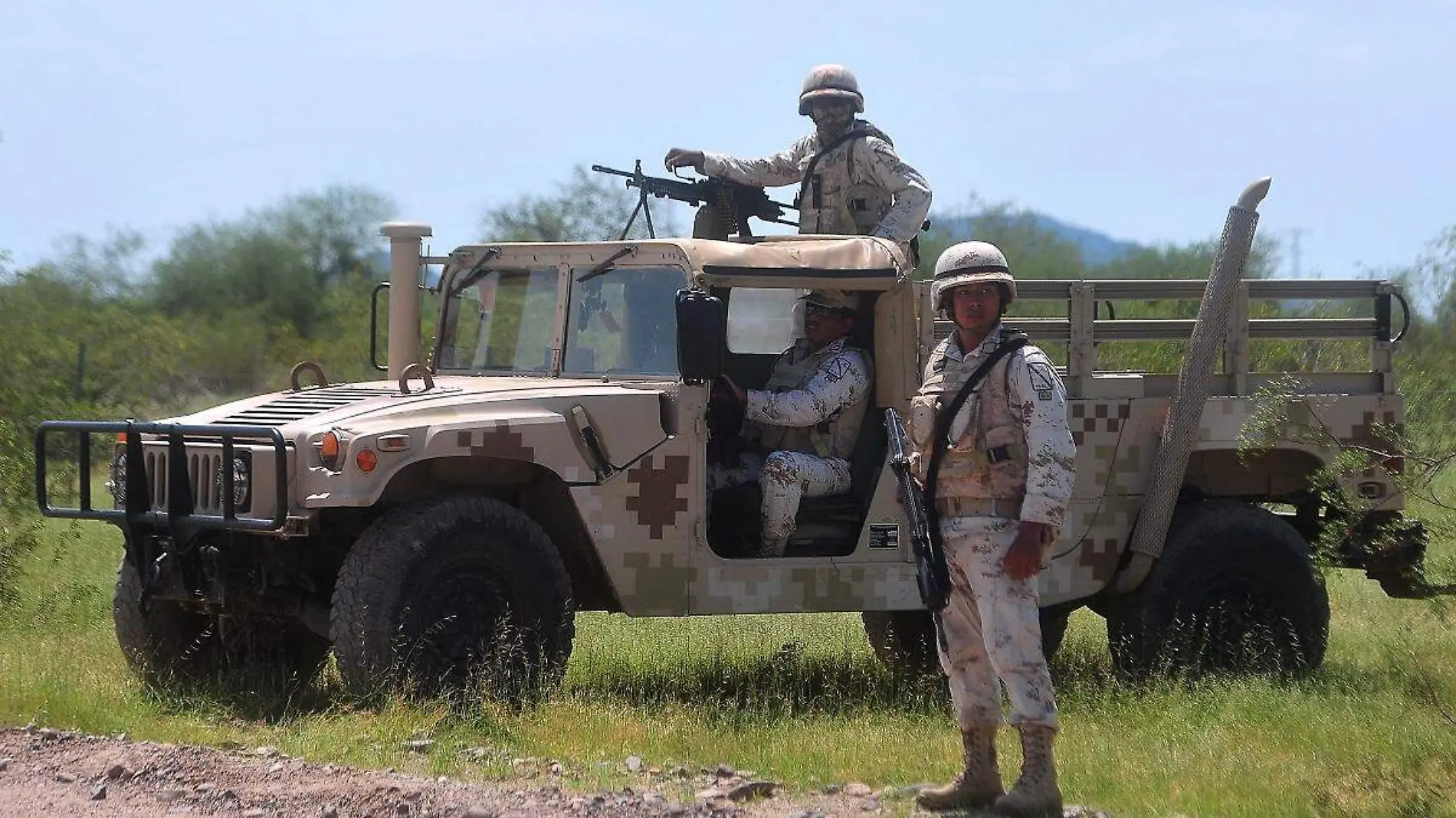 Los militares solicitaron apoyo médico tras el accidente donde uno murió