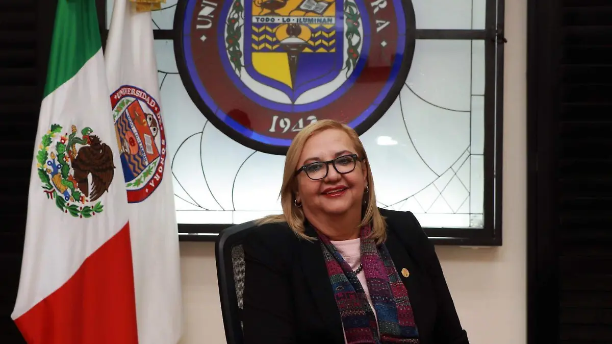 Es la primera mujer rectora en la Universidad de Sonora