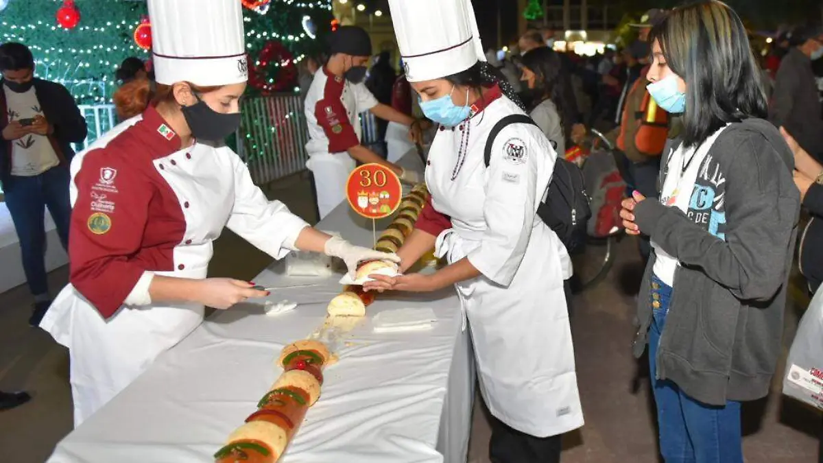 Para seguridad de los comensales se colocó de manera lineal