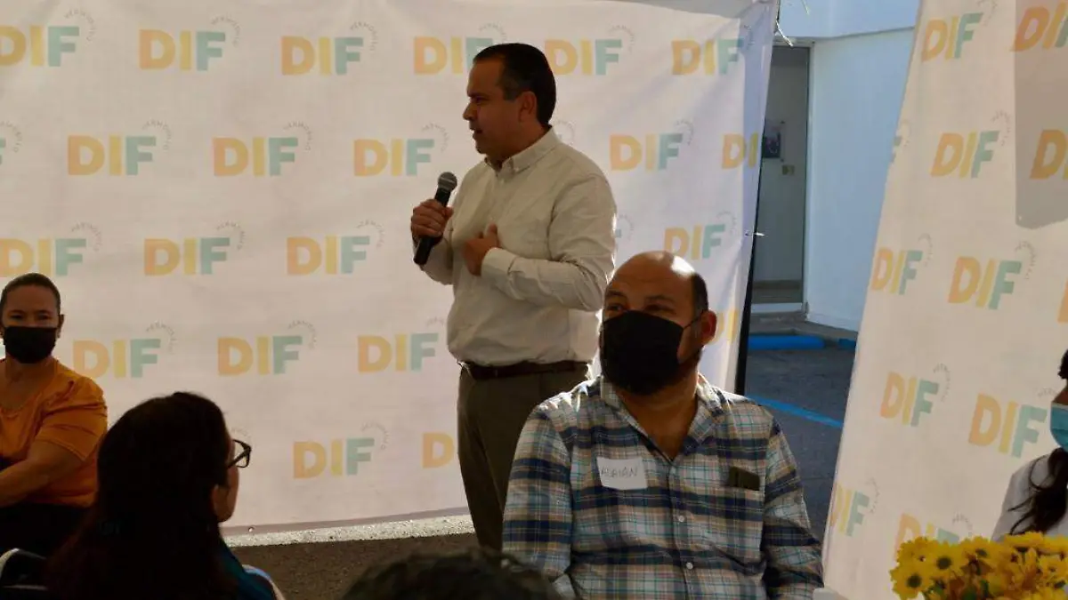 Antonio Astiazarán promueve la inclusión en su gabinete municipal