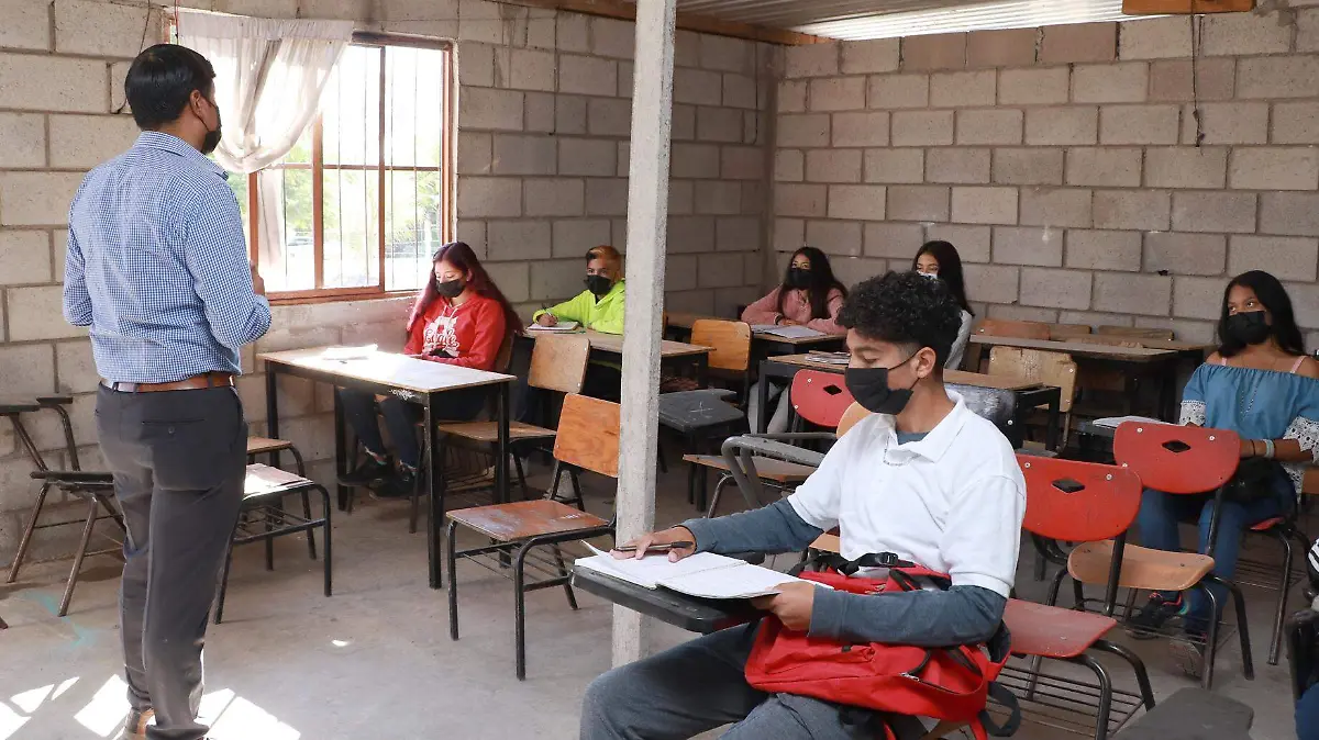 Esperan que las autoridades los volteen a ver