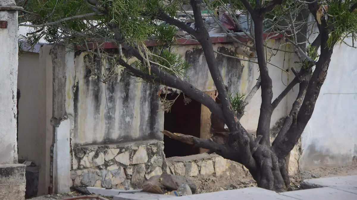 Casas Abandonadas-Carlos Villalba