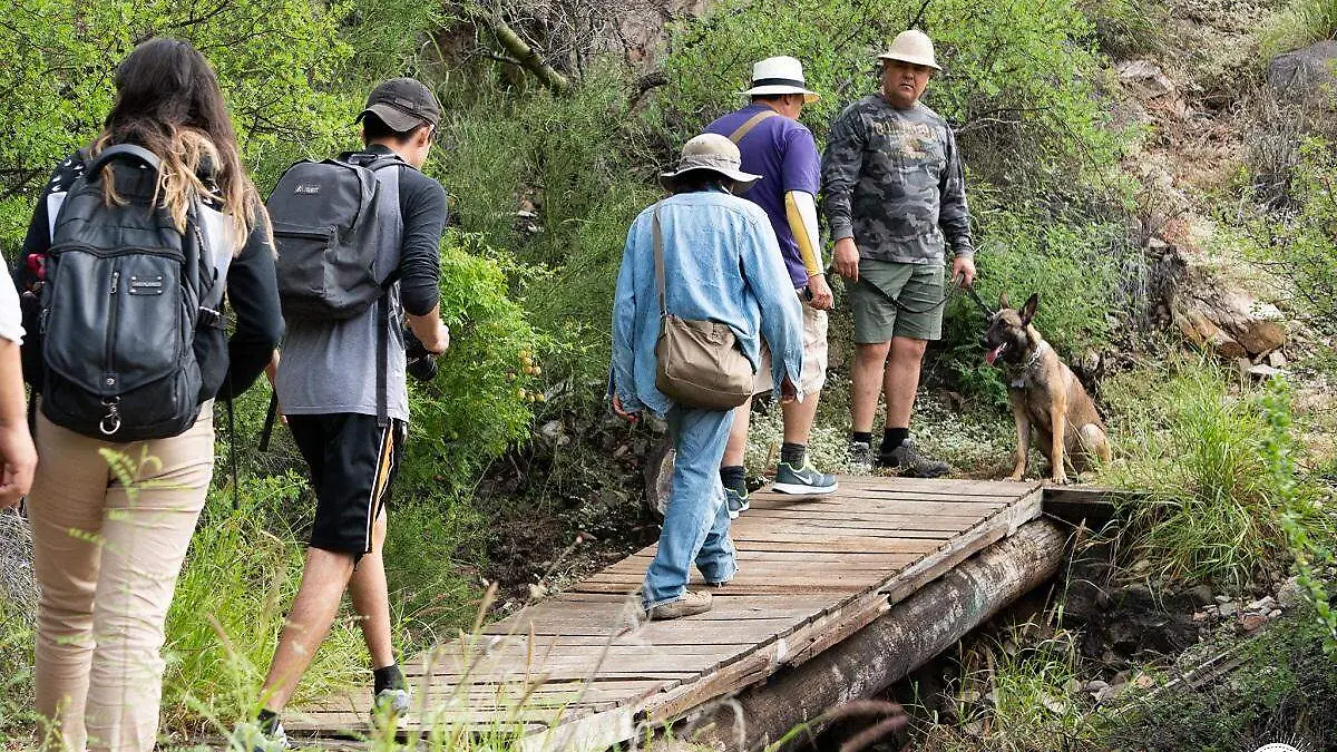 Amigos-del-Cerro-Johnson-3