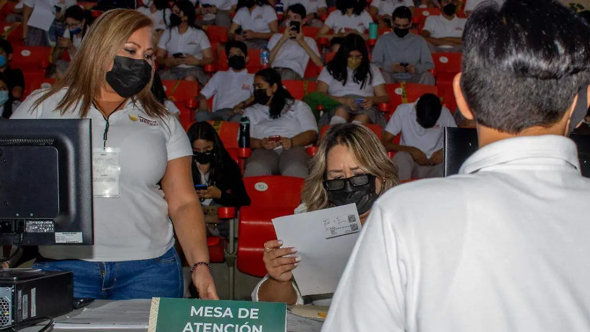 El 10 de noviembre arrancó el programa Becas Benito Juárez