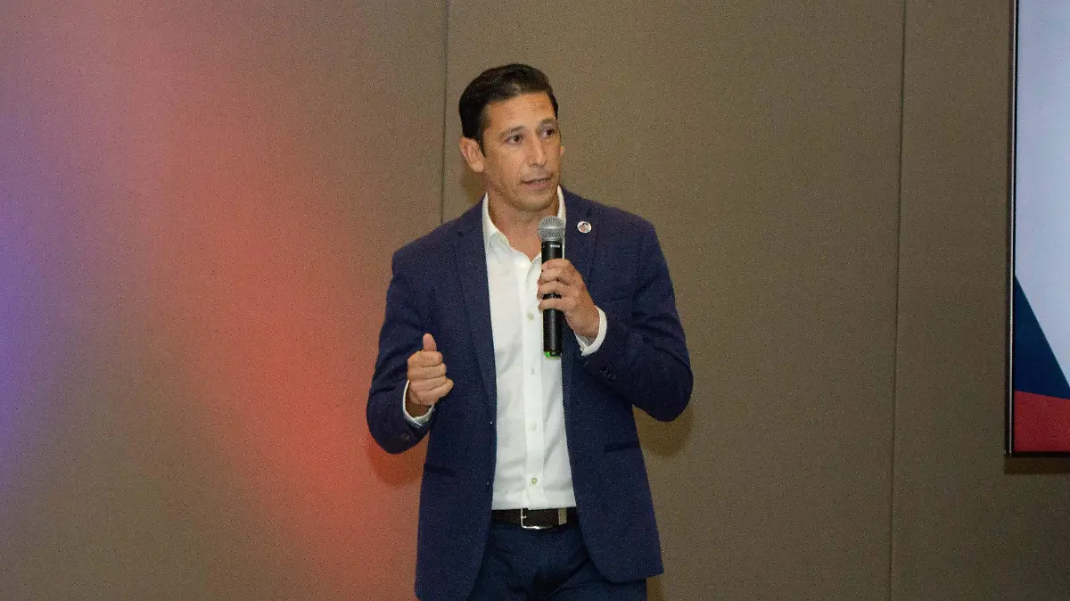 Encuentro con directivos de Cimarrones