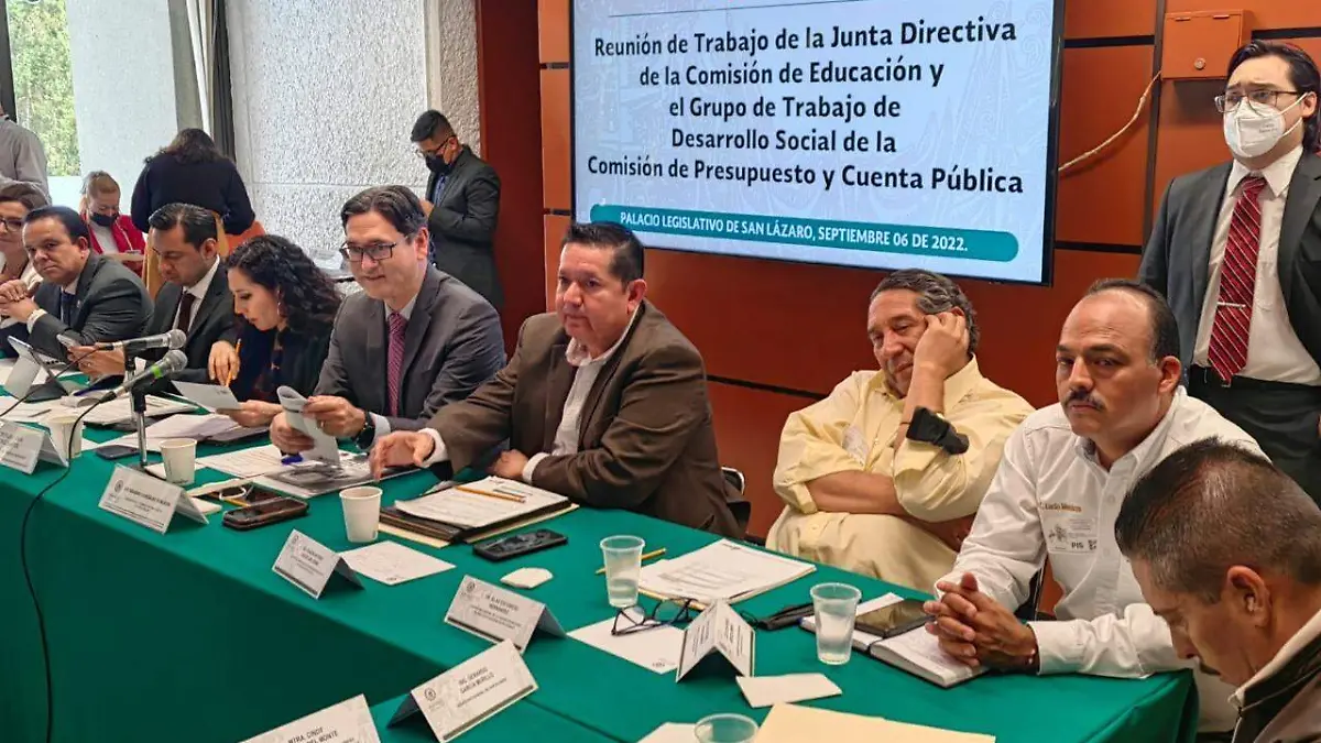 El rezago escolar será combatido en Sonora