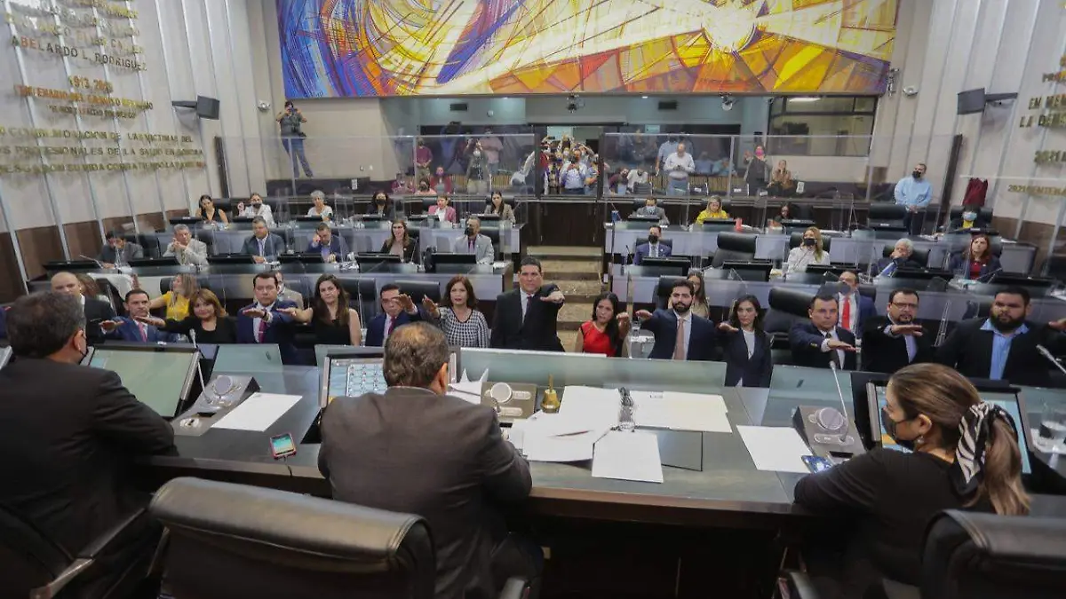 20 nuevos funcionarios en el Congreso del Estado