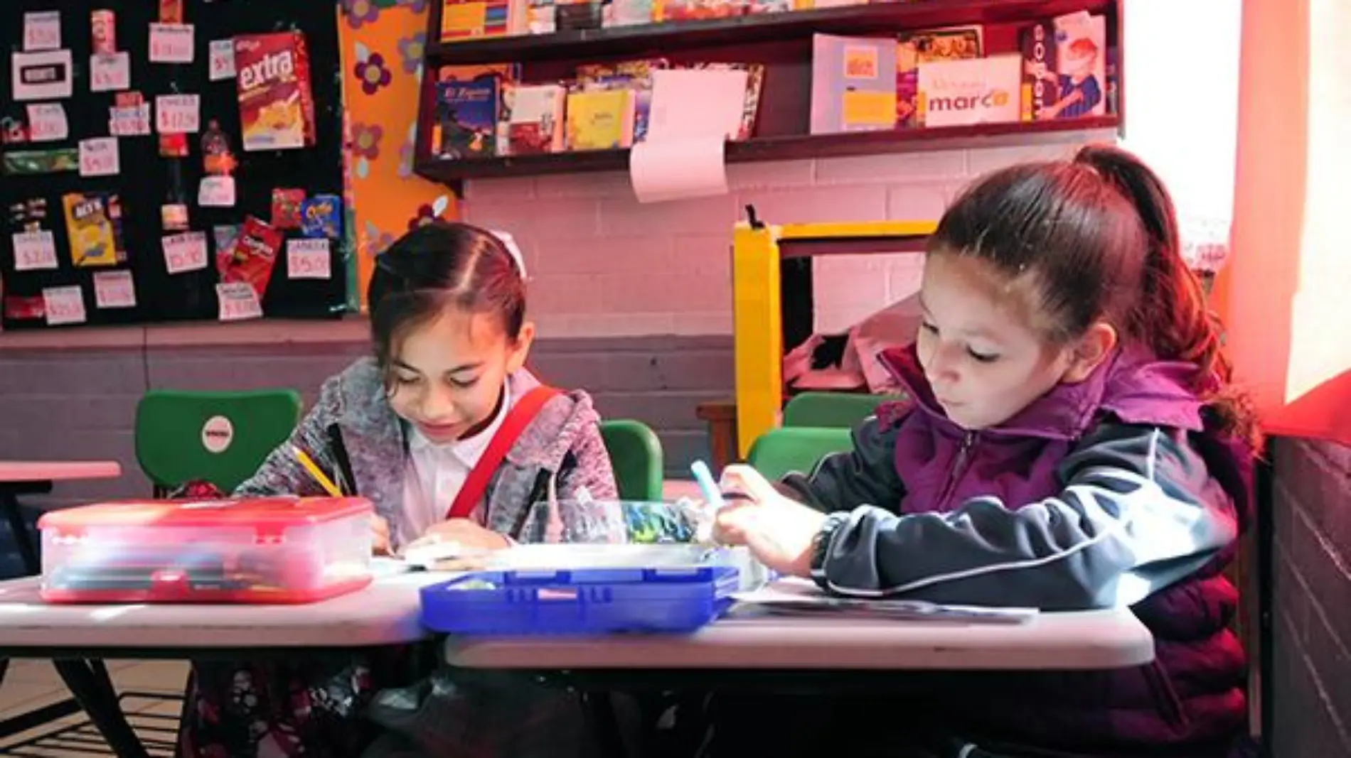 Estudiantes de Sonora realizan actividades educativas presenciales o en línea 