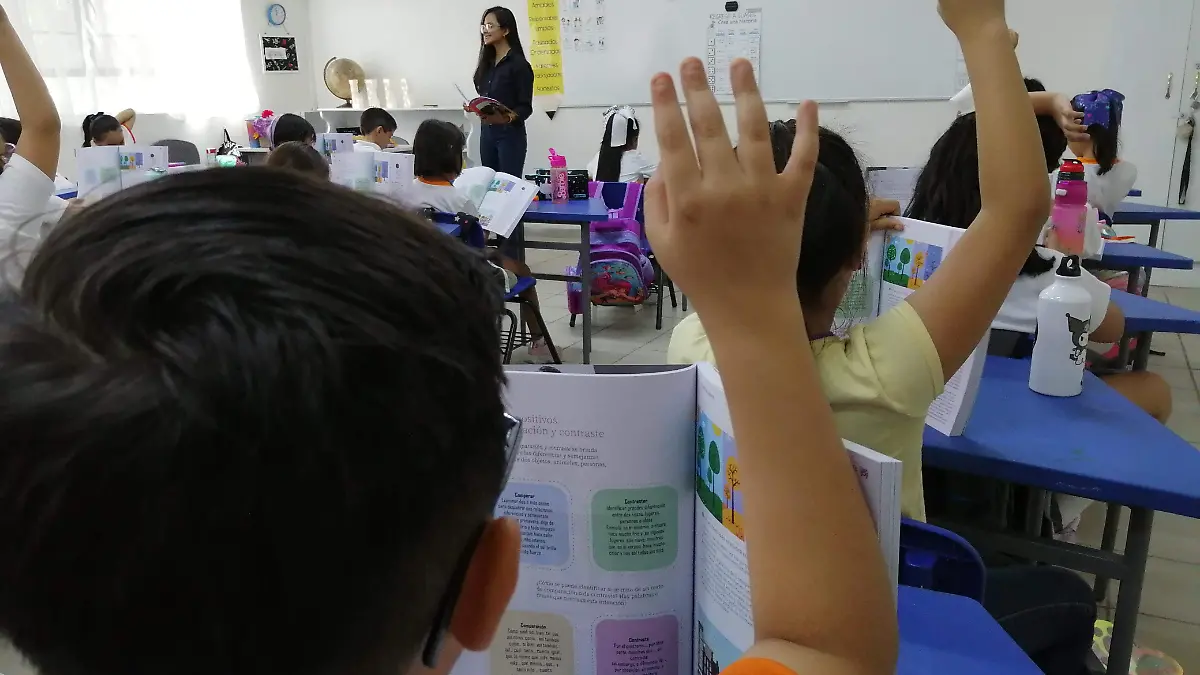 290823 Utilización de nuevos libros de texto_Wilbert Ayala (11)