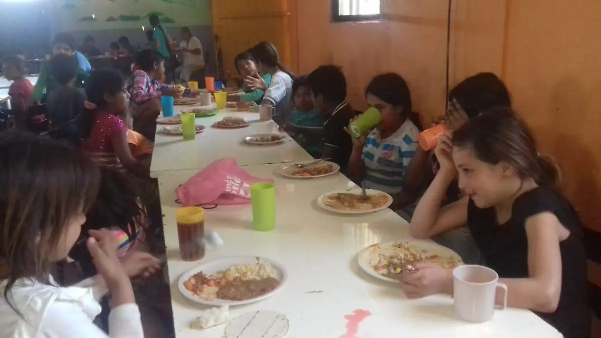 Desayunador unidos por miguel alemán 1