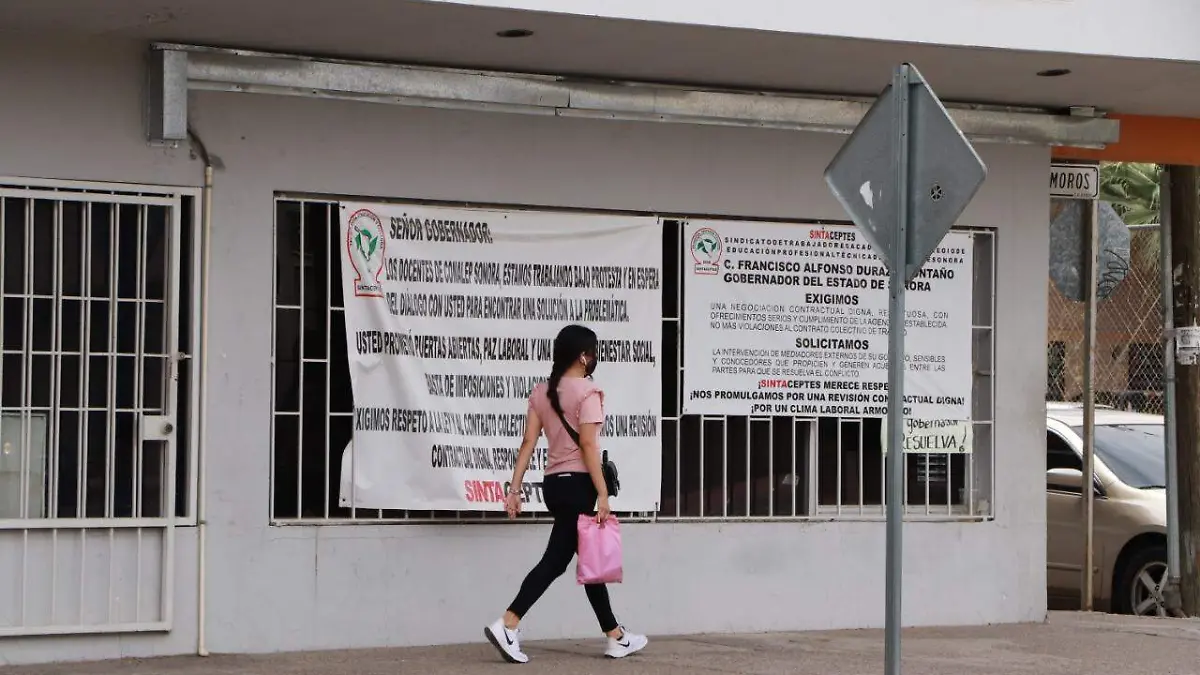 Protesta del Sintaceptes se hizo visible en la calle