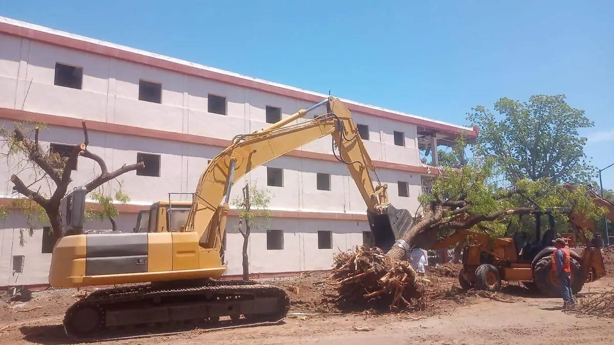 Escuela de Ingeniería Civil y Minas de la Unison (2)