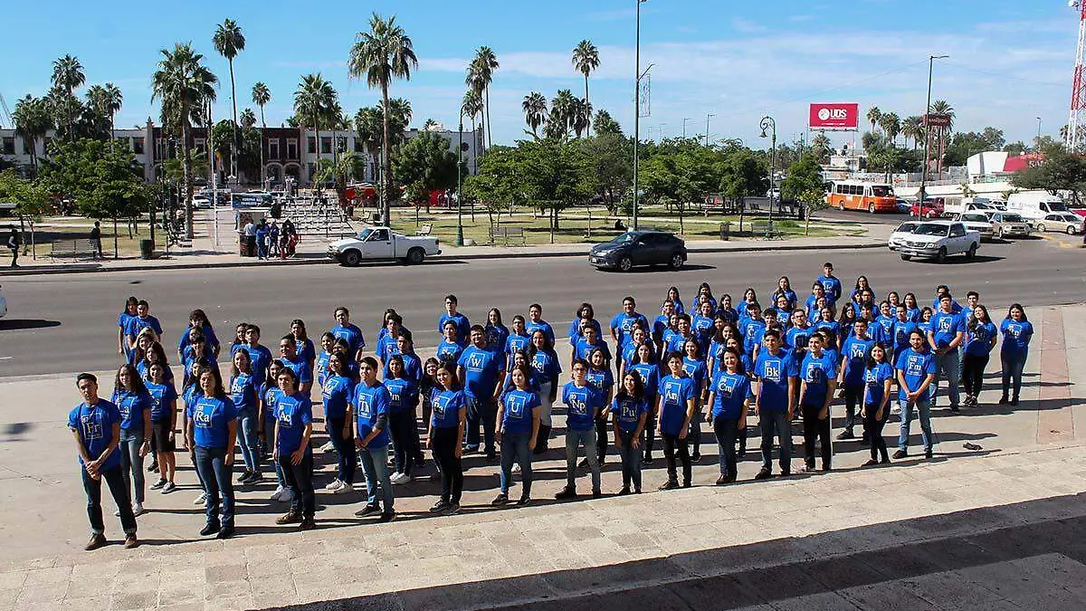 Division de ciencias Tabla periodica humana - Mike Acosta (35)
