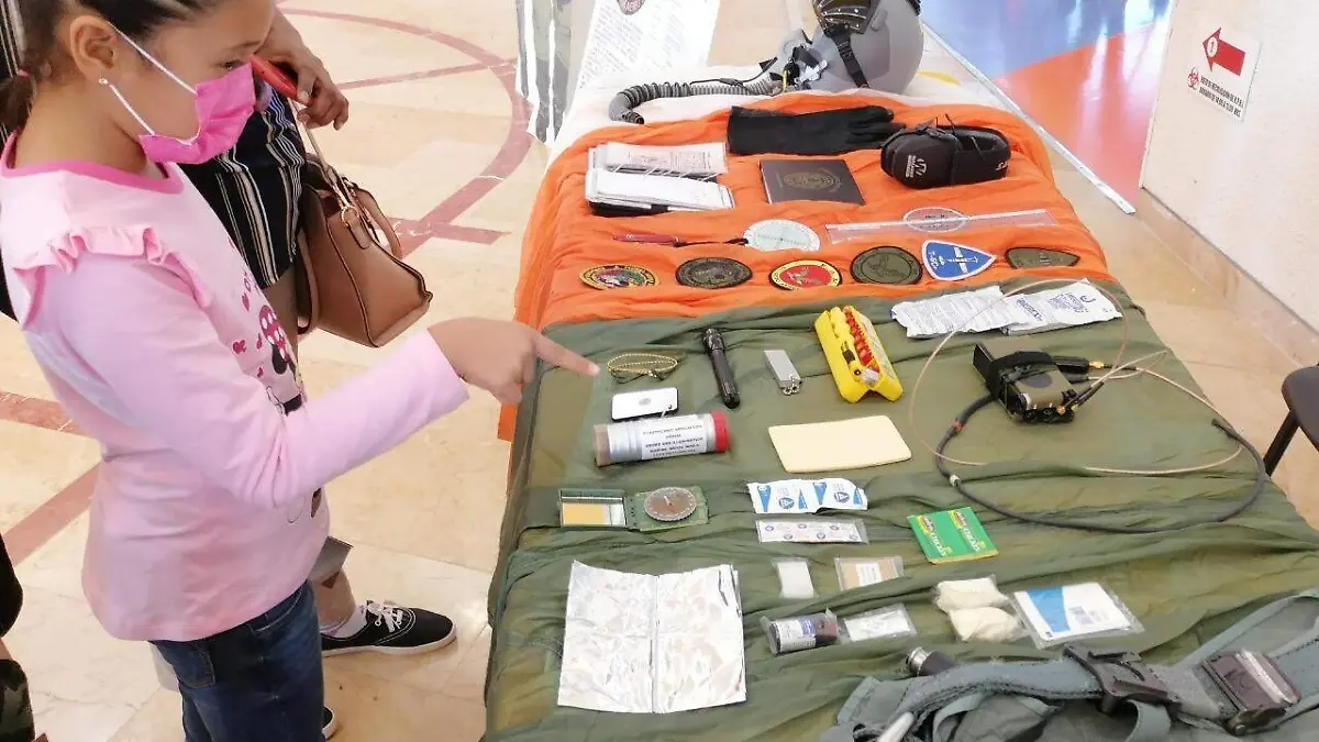 Militares visitaron a pequeños pacientes del CRIT