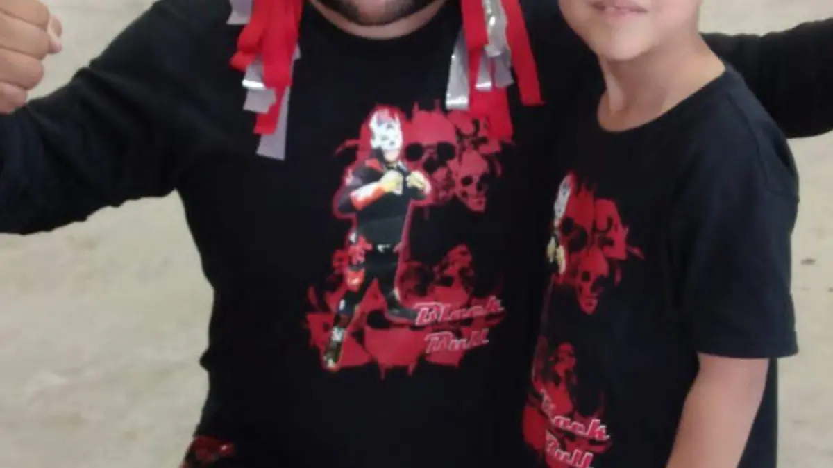 Black Bull con el apoyo de los niños