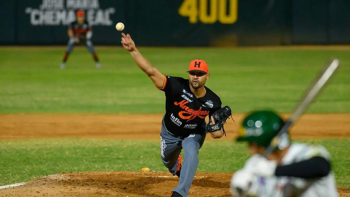 pitcher naranjero vs Cañeros de Los Mochis
