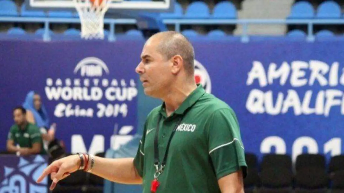 Iván Déniz             (Cortesía @basketivan73)