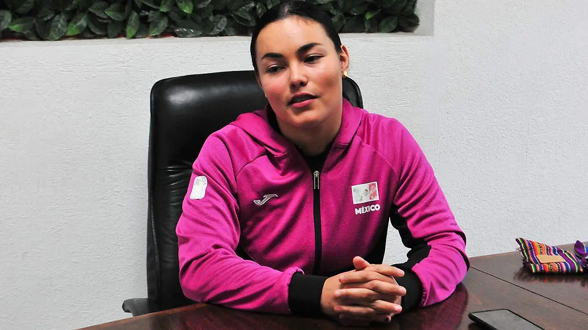Entrevista a Rebecca Valenzuela- Anny Peñuñuri (11)