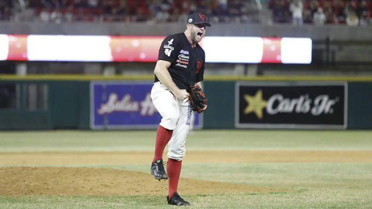 MITCH LIVELY            (Cortesía LAMP)