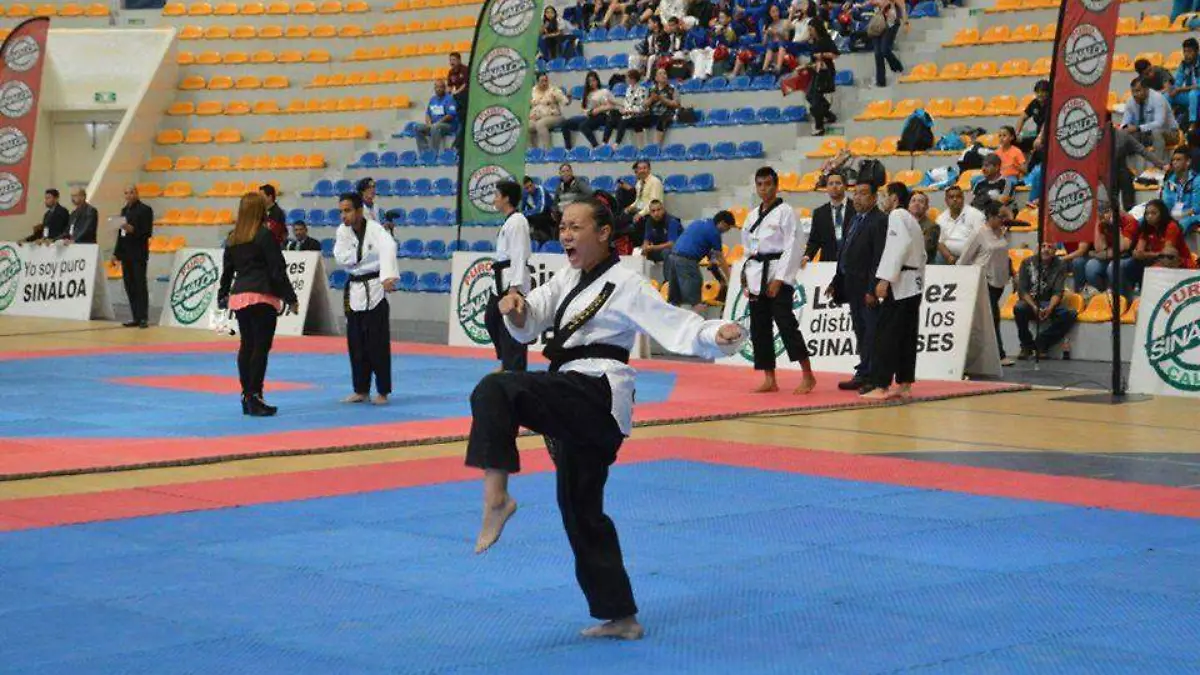 Seleccionados sonorenses de poomsae de taekwondo                        (Cortesía Codeson)