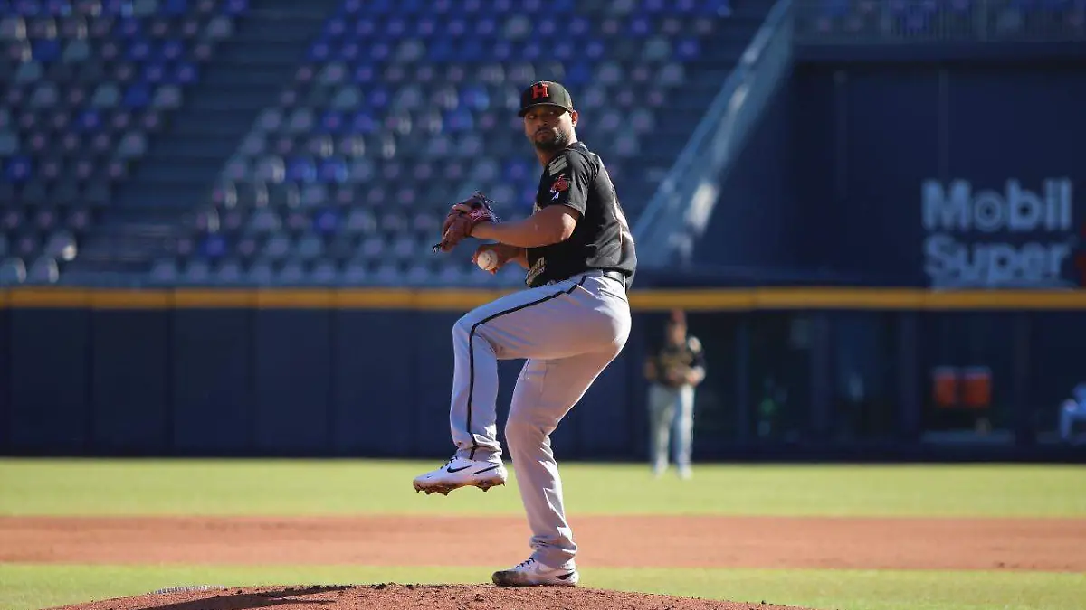Elian Leyva                 (Cortesía Naranjeros de HermosillO)