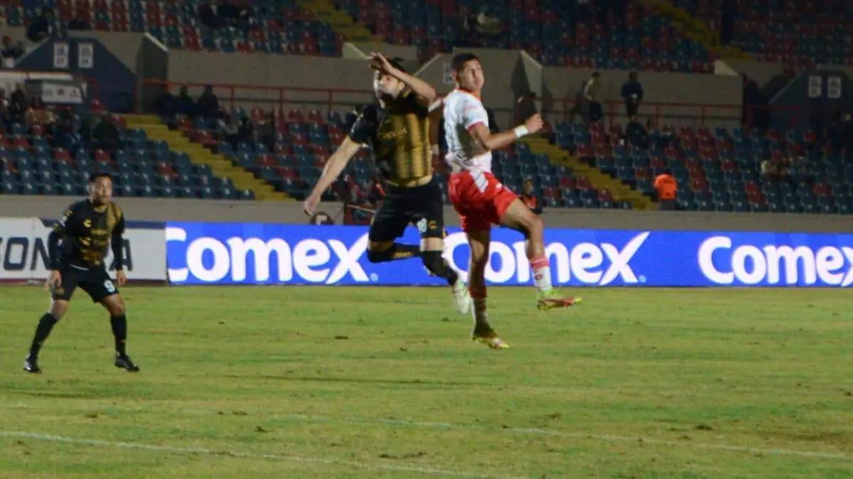 Cimarrones contra Dorados en el estadio Héroe de Nacozari