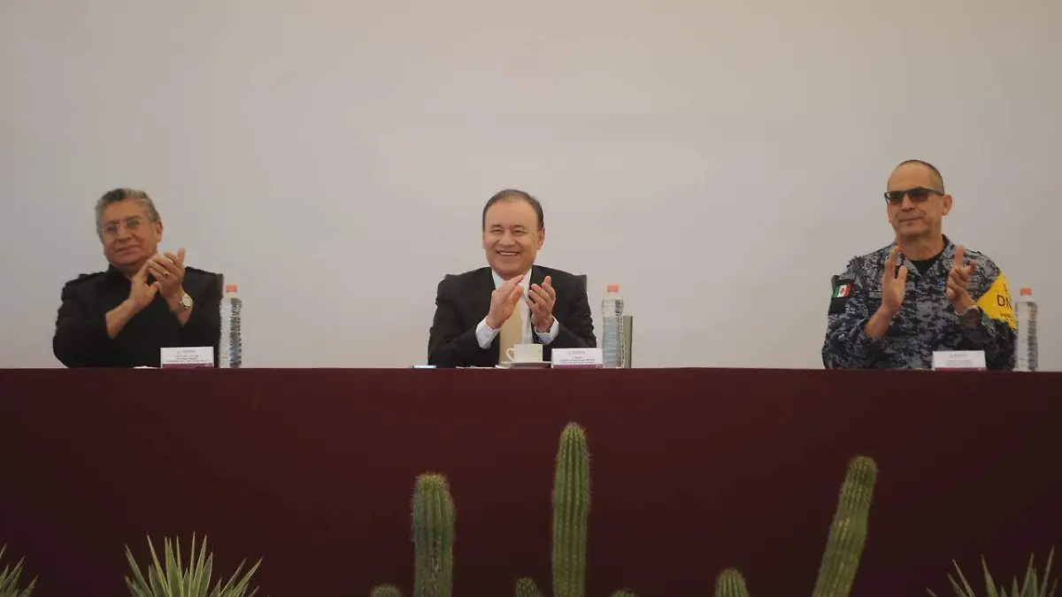 Celebran el 109 aniversario de Ejercito Mexicano