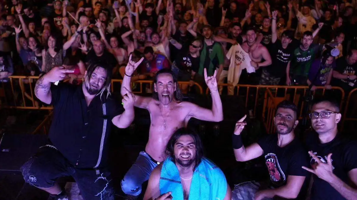 Kaos Etiliko portada