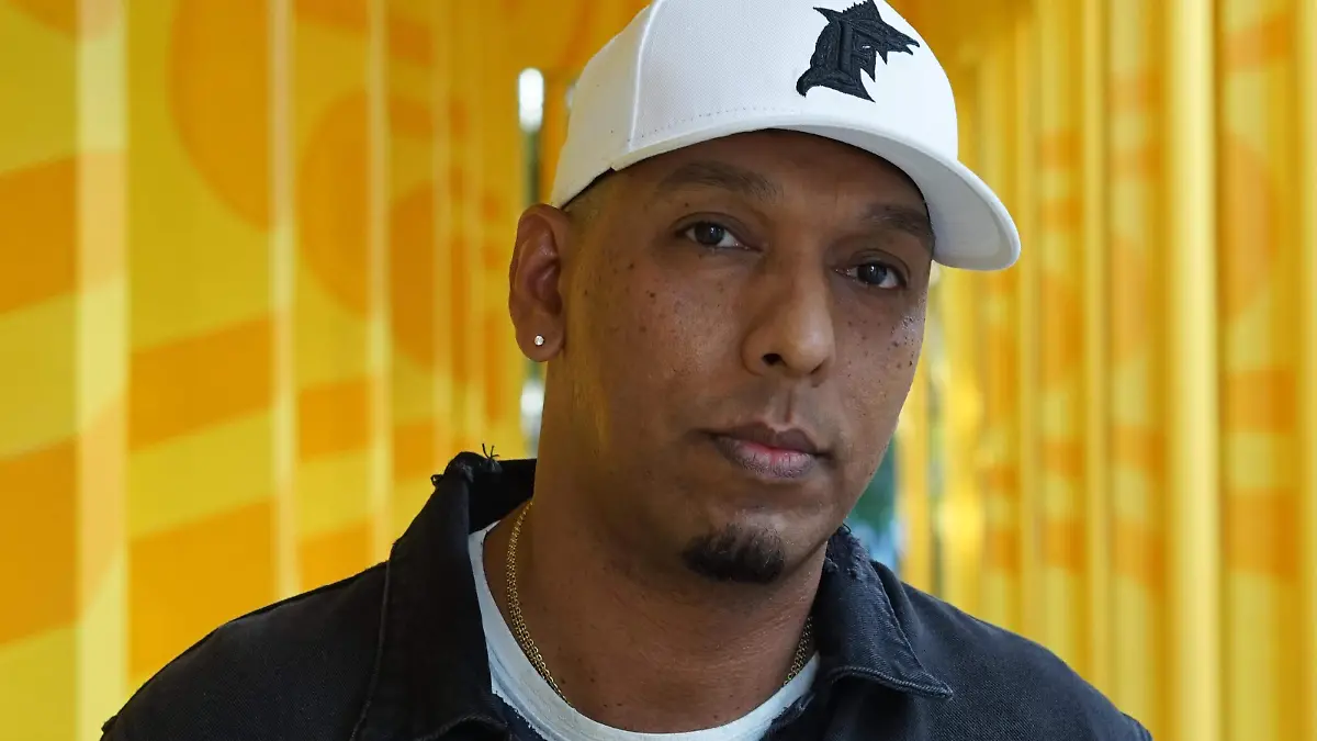 Oz Killa está inclinado al género rap y hip hop 