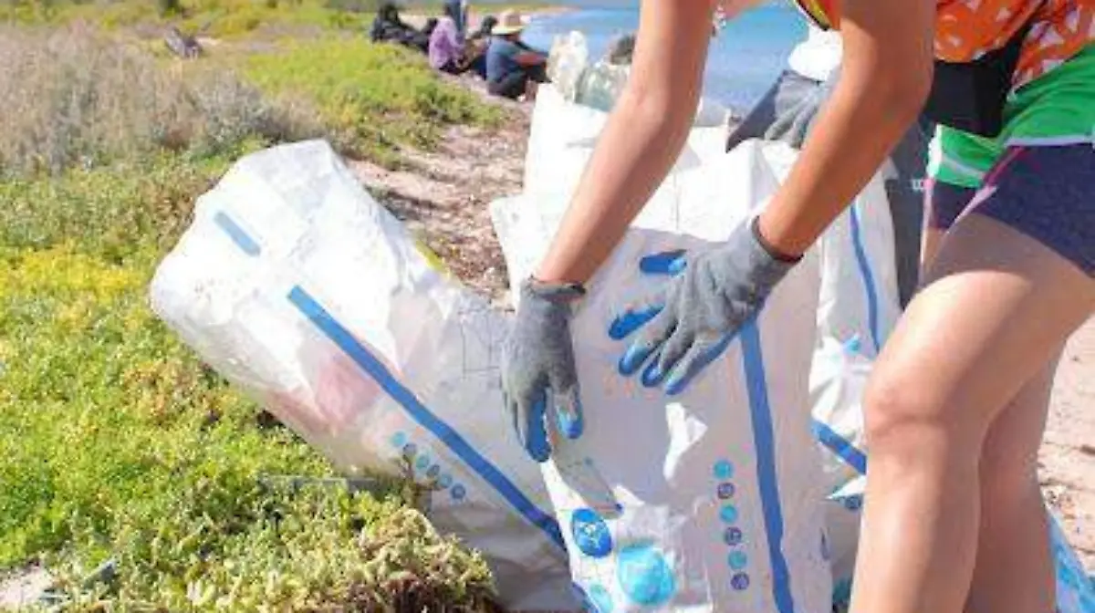 Hermosillo Plogging realiza actividades en favor del medio ambiente incluyendo a la sociedad civil