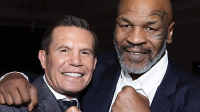 A Mike Tyson y Julio César Chávez los une la grandeza - El Sol de  Hermosillo | Noticias Locales, Policiacas, sobre México, Sonora y el Mundo