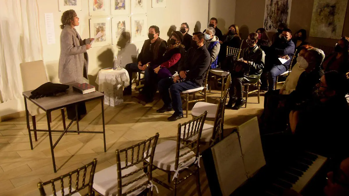 El canto de mi vida, presentación de Elena Rivera