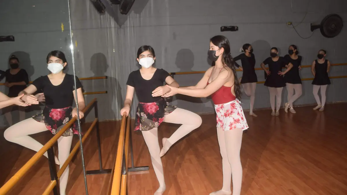 01-03-2022-Entrevista a -Dana Azul Gutiérrez-Carlos Villalba (8)