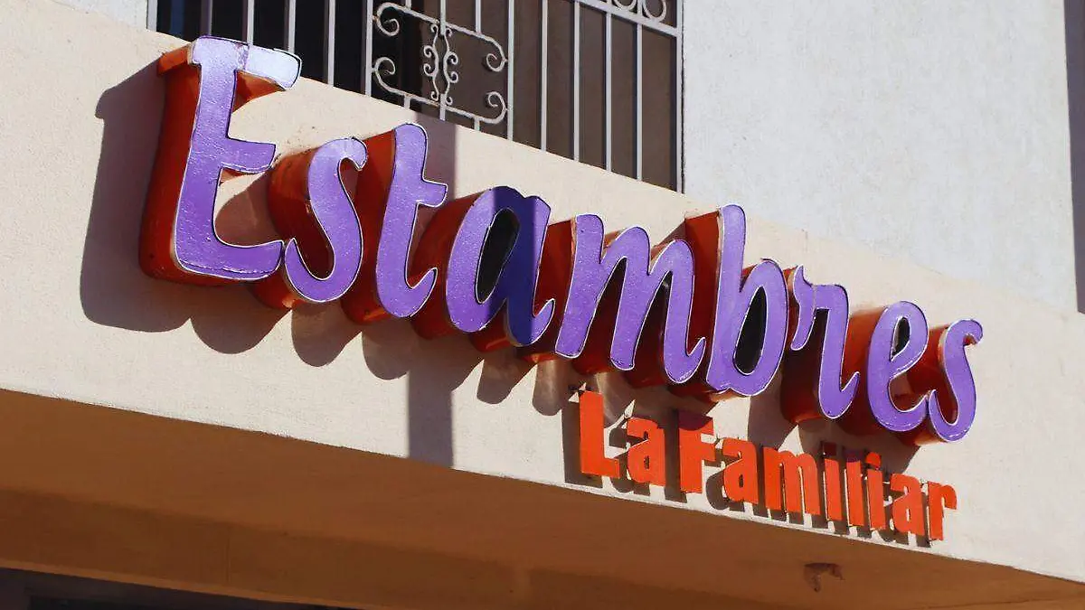 Estambres La Familiar
