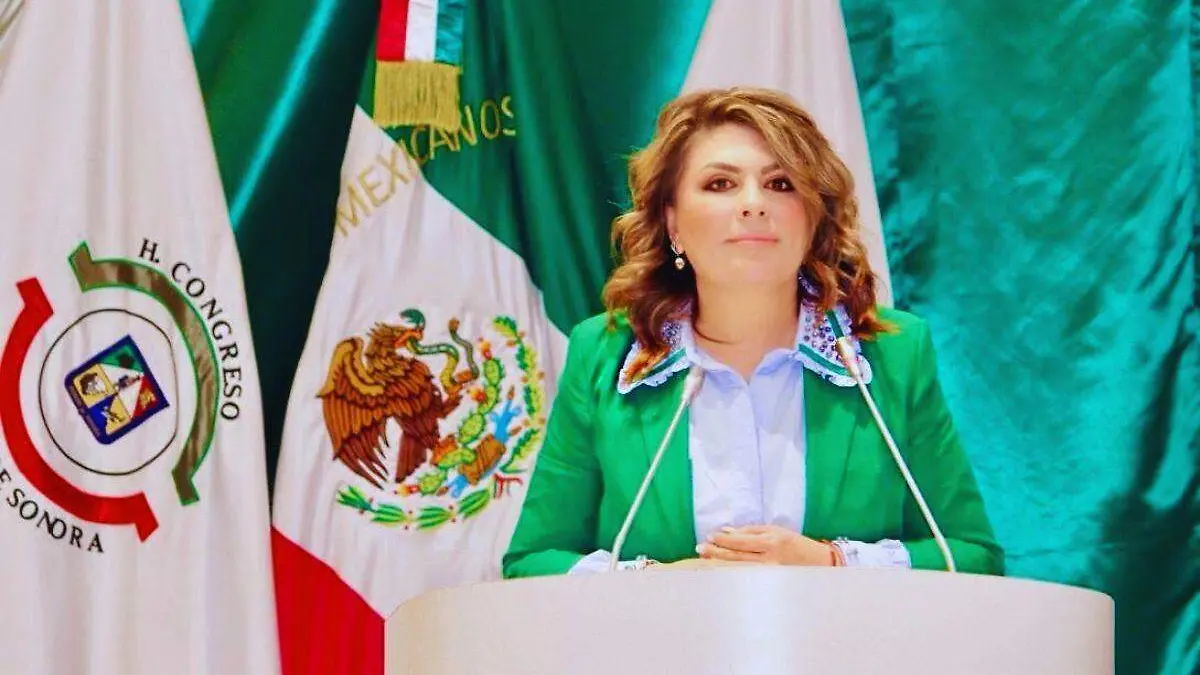 Alejandra López Noriega
