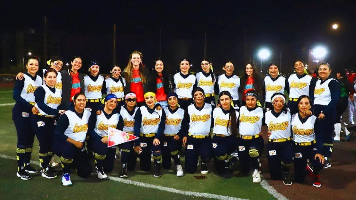 Inaugural del Premundial de Softbol 