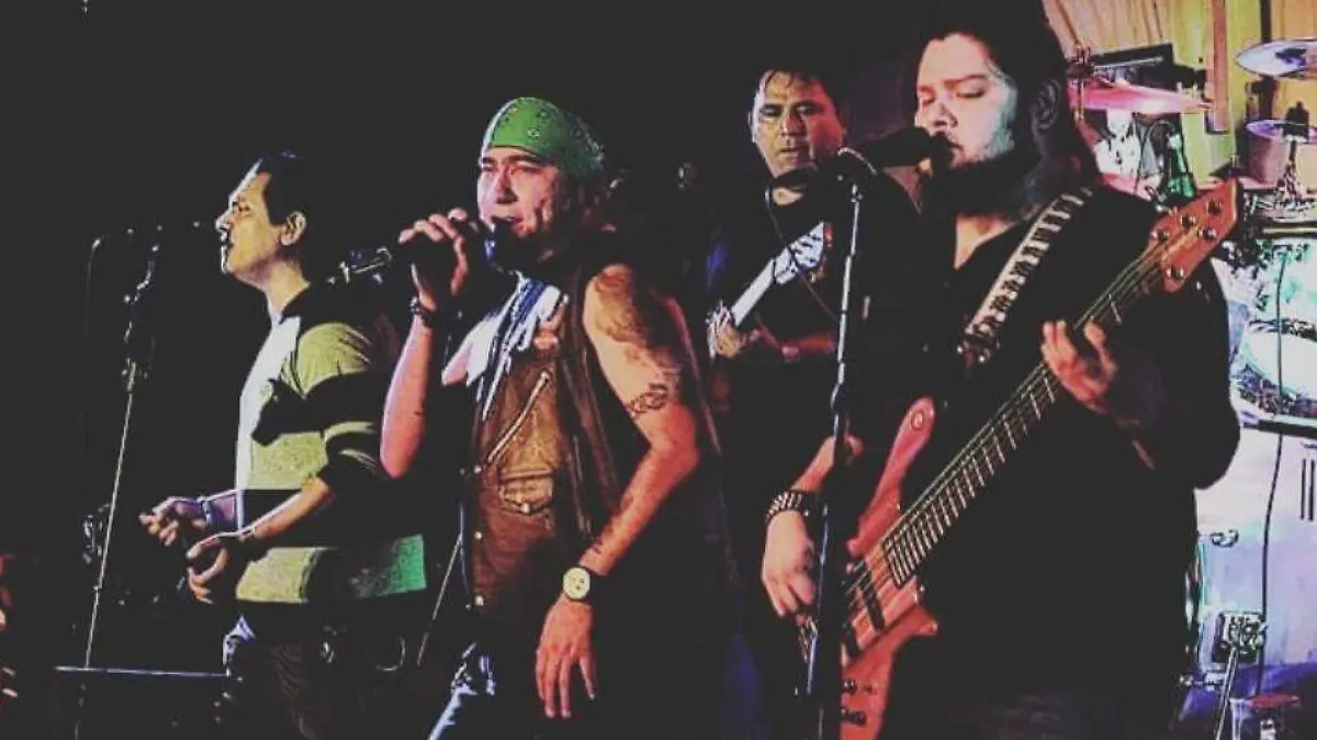 1 Grupo Retro Foto_ vikthormaiden