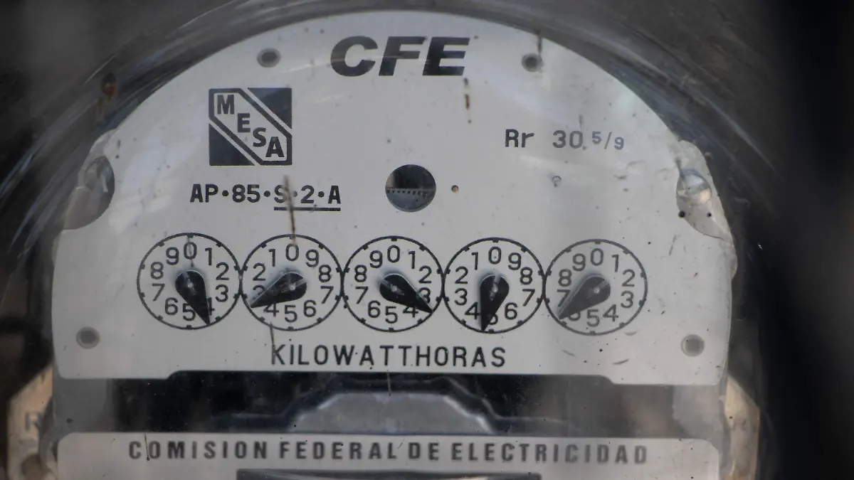 MEDIDORES DE LUZ_KIMBERLY ORTEGA (2)