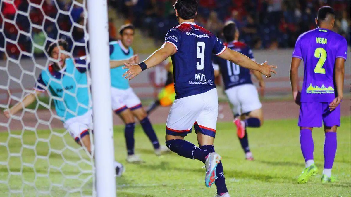 Erick Solórzano CImarrones