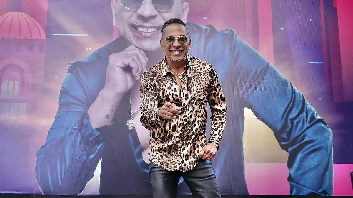 ALBERTO BARROS 