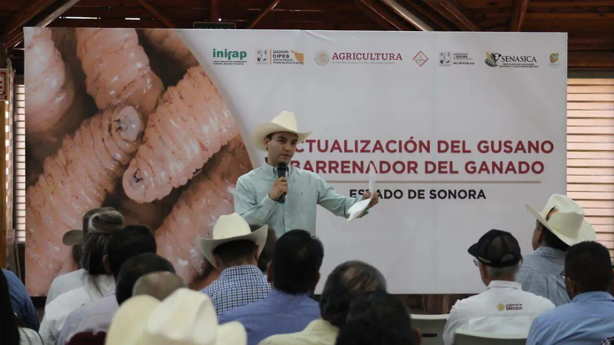 Fotos- Reunión de autoridades - delegado de SADER, Juan Manuel González : Cortesía- Sader