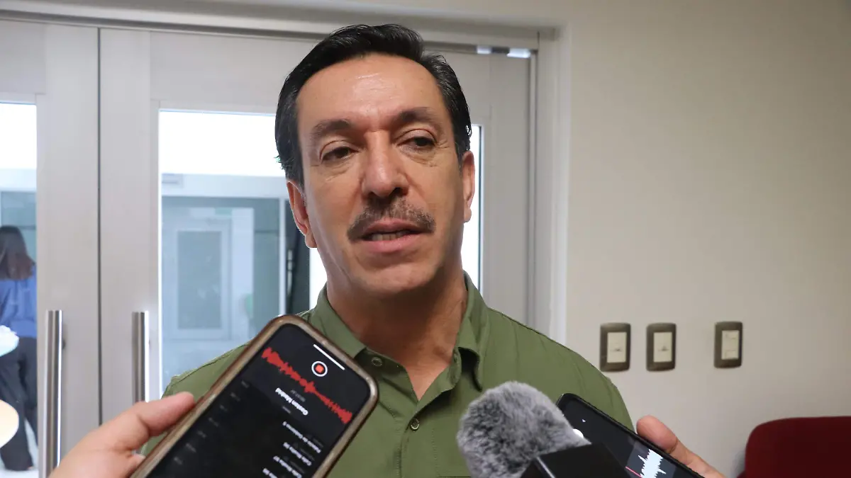 Presidente de la Comisión de Asuntos Internacionales, Fronterizos y Atención al Migrante del Congreso del Estado de Sonora, David Figueroa Ortega 