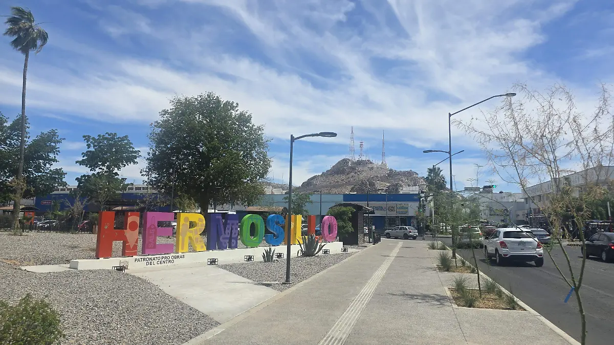 jardin juarez letrero hermosilo